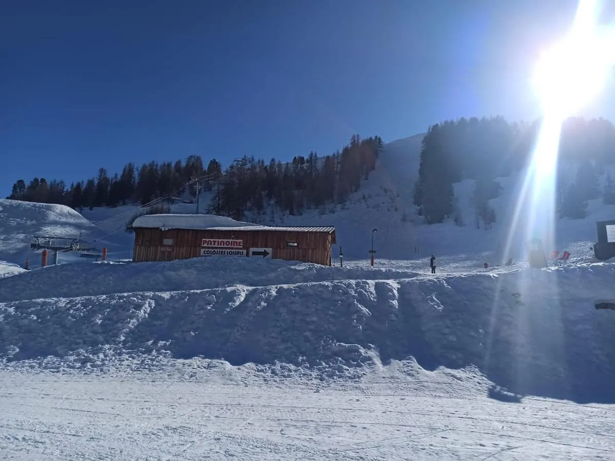 شقة Studio Transforme En 2 Pieces Avec Cloison Amovible Sur La Plagne Bellecote